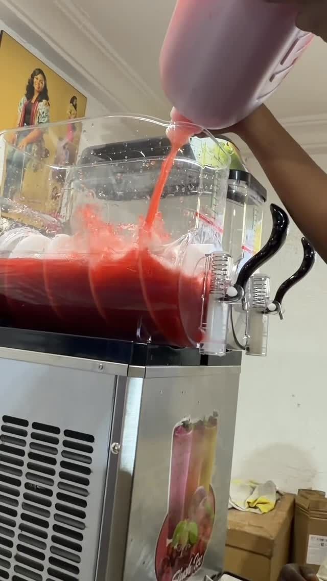 Cocktails & Slushies by Chopznskillz